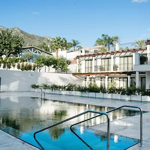 Sierra Blanca 5*, Marbella España